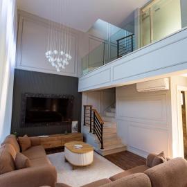 Delux SeaSide Victorious Villa by HolidayKeys, hotel in Kyrenia