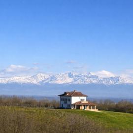 Cascina Bella Relais, hotel Mombaruzzóban