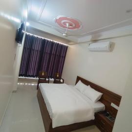 Hotel GR Palace, Hotel in Sheodāspura