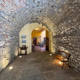 Centro Storico Suites Sarnico, hotel di Sarnico