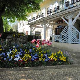 Viesnīca Hostellerie de la Bouriane pilsētā Gurdonankersī
