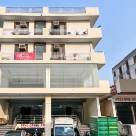 Hotel O Premium Rooms Chhatarpur