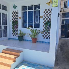 Belle maison, hotel in Goodlands