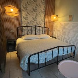 La Depandance 7 minuti dalle spiagge e 2 minuti dall accademia, hotel i Carrara