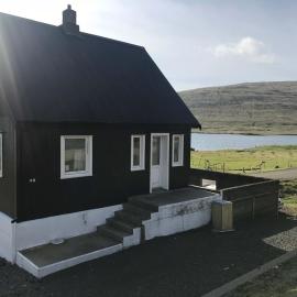 Peaceful House with Easy Island Access