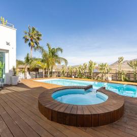 Villa Lux, khách sạn ở Níjar