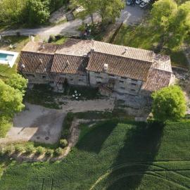 Can Blanc, hotel a Montagut