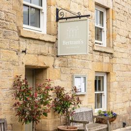 Bertram's, hotel di Warkworth