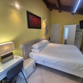 B&B Bella di Notte, хотел в Луго