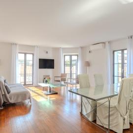 Rue d Antibes 2ch, 2 SDB, clim, balcon