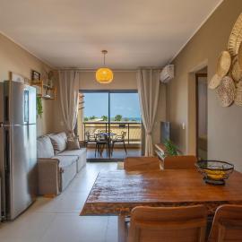Viesnīca Stylish apartment with ocean view, right on the beach pilsētā Kaukaja