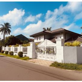 Nuwan Home Vacation Villa, hotel v destinaci Wennappuwa