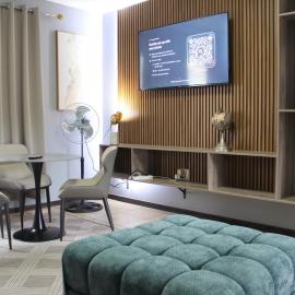 Stonewall Luxury Apartment, Hotel in Northriding