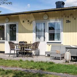 Liten stuga Tofta Gnisvärd för 6 people, hotel em Tofta