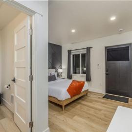 Fresh Modern Retreat 5 Min to CDA Lake And Vibrant Downtown