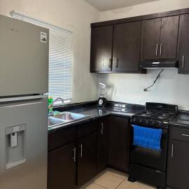 Modern 2-Bedroom House in Guaymas, hotel u gradu 'Guaymas'