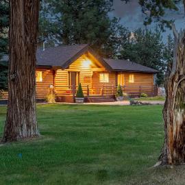 Sisters Cabin, hotel a Sisters