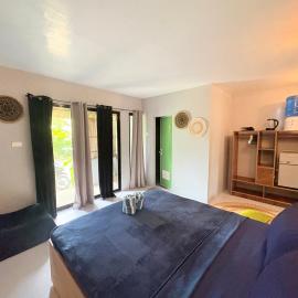 Jaydy Guest House