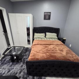 Queen Detached Studio 1, hotel in Irvington