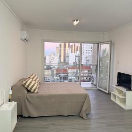 Depto a estrenar a media cuadra del mar con amenities, Hotel in Necochea