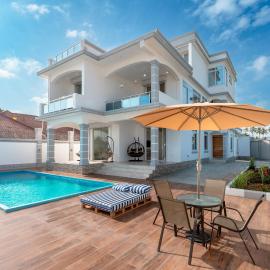 Bahari Beach Front Villa, hotel v destinaci Mdudu Mkubwa