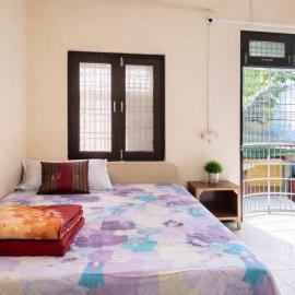 2BHK Bake Bihari Homestay Near Prem Mandir, hotel a Vrindāvan