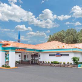 Howard Johnson by Wyndham Ocala FL I-75、オカラのホテル