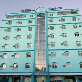 La Elliana Hotel & Restaurant, Inc., hotel din Laoag