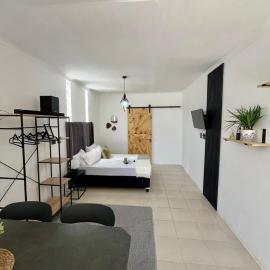 Angel's Cottage Unit 1, hotel in Paarl