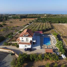 Nayia Paradise - Luxury and Private 5BR Villa for 10 - Huge Pool - Panoramic Sea Views