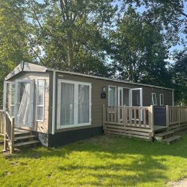 Chalet am Wattenmeer Holland, hotel in Lauwersoog