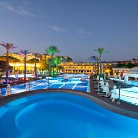 Limak Atlantis Deluxe Hotel Belek, hotel v destinácii Belek