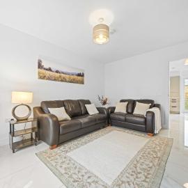 Fern Walk Spacious 3 Bedroom House - Dalkeith, hotel sa Dalkeith