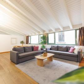 Bravissimo Força 17, Barri Vell apartments