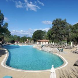 maison duplex avec grande terrace dans village de vacances