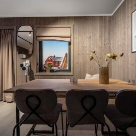 Cozy and modern apartment in Henningsvær