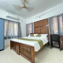 ETERNA Homestay Rackad, hotel di Mūvattupula