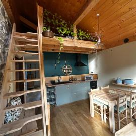 Belladone Guest House theys Les 7 Laux, hotel di Theys