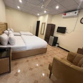 Golden Star Hotel Iqbal Town Lahore, hotel u gradu Lahore