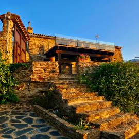 Casa Rural La Cordonera, hôtel à Herguijuela