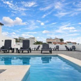 The Rock Hostel, hotel in Ponta Delgada