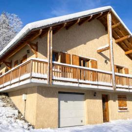 Joli triplex avec jardin et vue