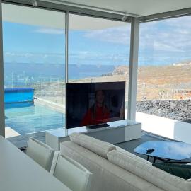 Luxurious villa with ocean views