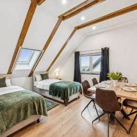 Ludwigsfelde Comfort Stay - 3BR Apartment, hotel u Ludwigsfeldeu