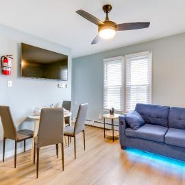 Centrally Located Ocean City Apt < 1 Mi to Beaches, hotel a Ocean City