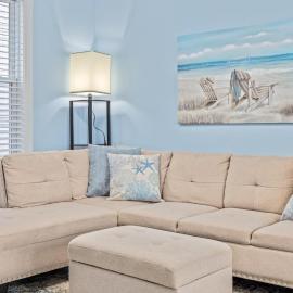 North WW 3BR 1st Floor - Steps to the Beach, hotel in North Wildwood