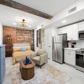 Park Hotel Studio Suite 203