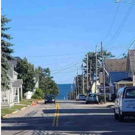 Large 3BD 2BA Apt Sleeps 9 Beach 7 min walk, hotel in Old Orchard Beach
