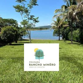 Pousada Rancho Minêro, hotell i Delfinópolis