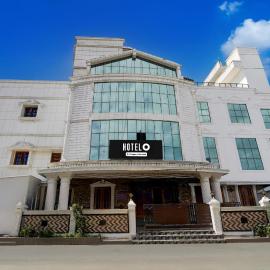 Super Hotel O Karaikal Beachview Formerly KK Residency, hotel di Talatteruvu
